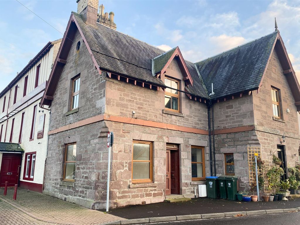 1 bed flat for sale in Oakview, The Square, Meigle, Blairgowrie PH12, £62,500