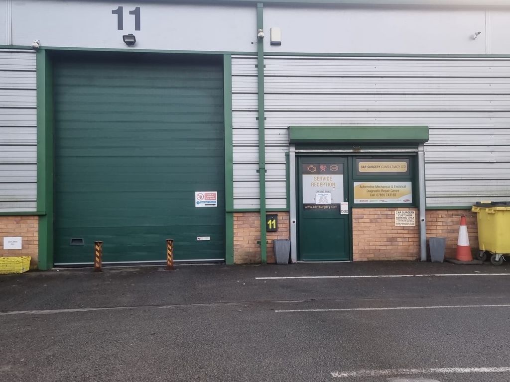 Parking/garage for sale in Stoke On Trent, Staffordshire ST8, £239,950
