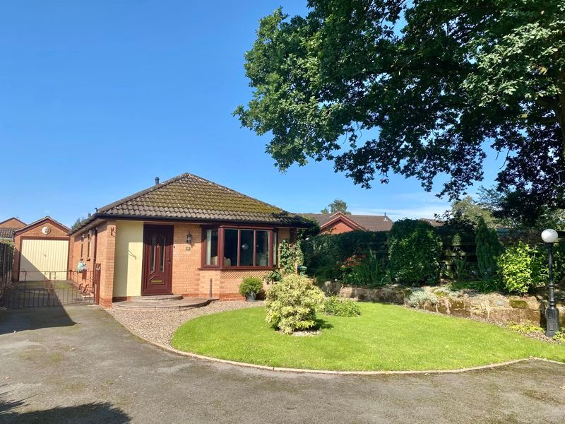 2 bed detached bungalow for sale in Valley View, Market Drayton TF9, £279,000