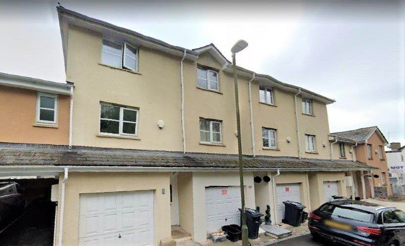 3 bed terraced house for sale in Parkfield Road, Torquay TQ1, £210,000