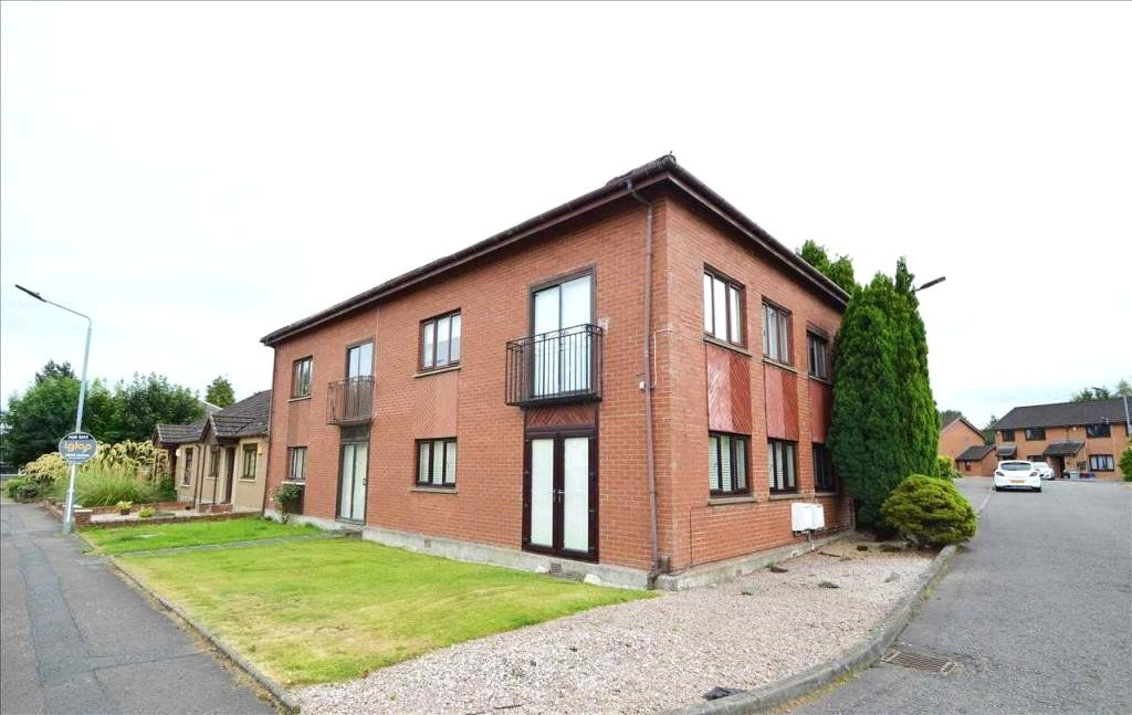 1 bed flat for sale in Toward Court, Blantyre G72, £50,000