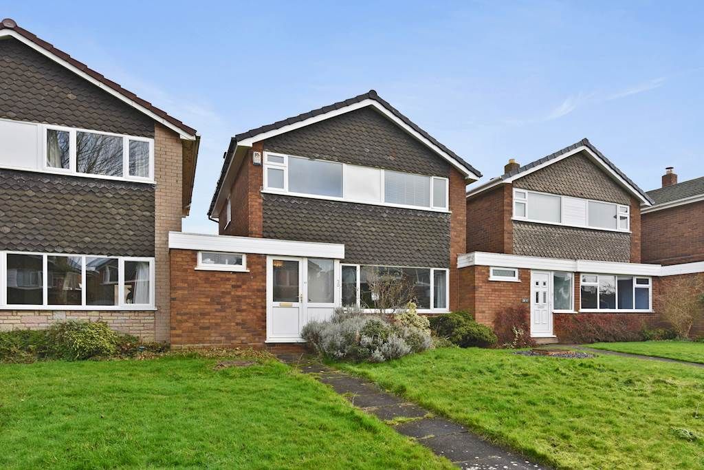 3 bed link-detached house for sale in Heygate Way, Aldridge, West Midlands WS9, £270,000