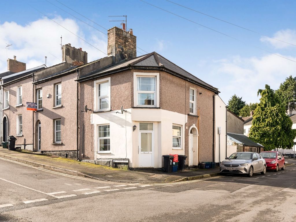 3 bed property for sale in St. Woolos Road, Newport NP20, £210,000