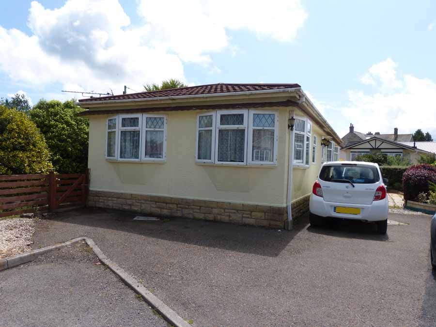 2 bed mobile/park home for sale in Station Road, St. Austell PL26, £120,000