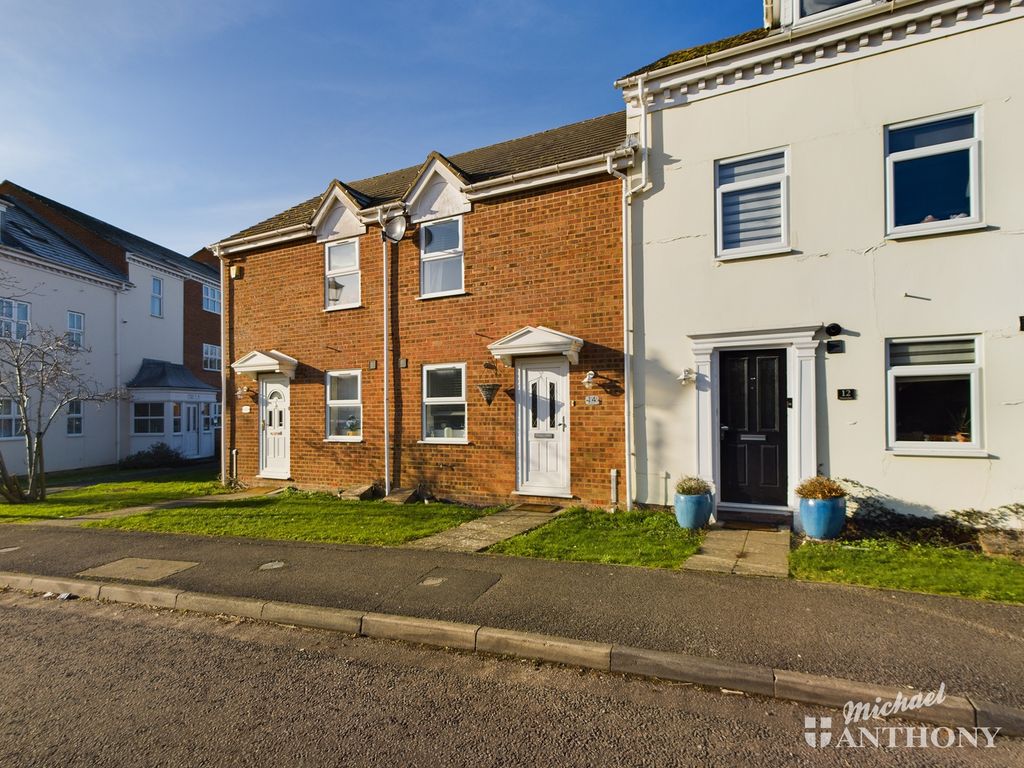 2 bed terraced house for sale in Stonechat, Aylesbury HP19, £290,000