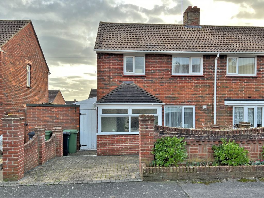 2 bed semi-detached house for sale in Dryden Avenue, Poets Corner, Portsmouth PO6, £250,000