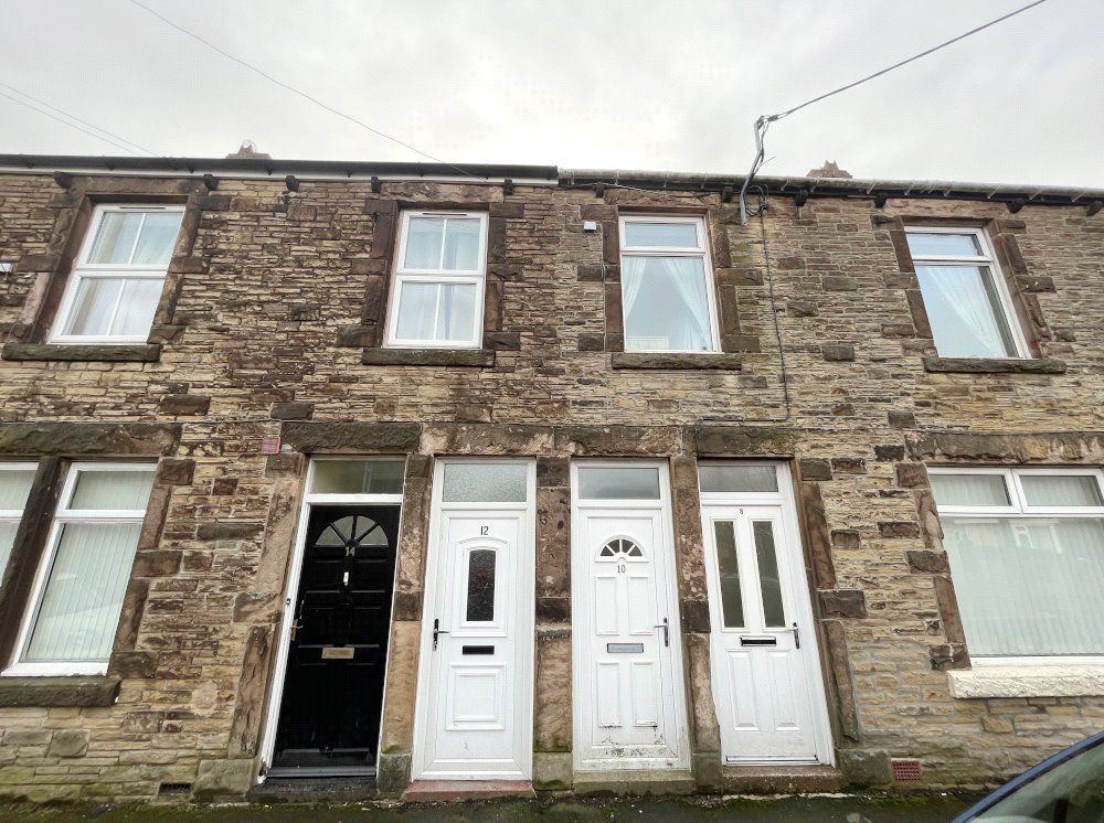2 bed flat for sale in Hartington Street, Consett DH8, £59,950