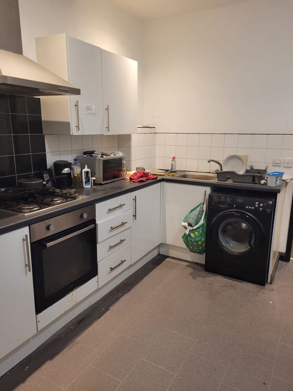 2 bed flat for sale in Mersey Road, Widnes WA8, £59,000
