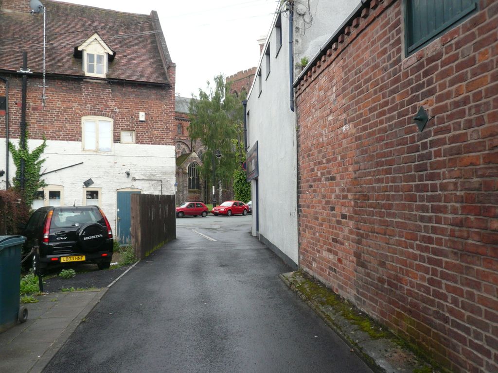 Commercial property for sale in Horsefair, 1A Abbey Foregate, Shrewsbury SY3, £300,000