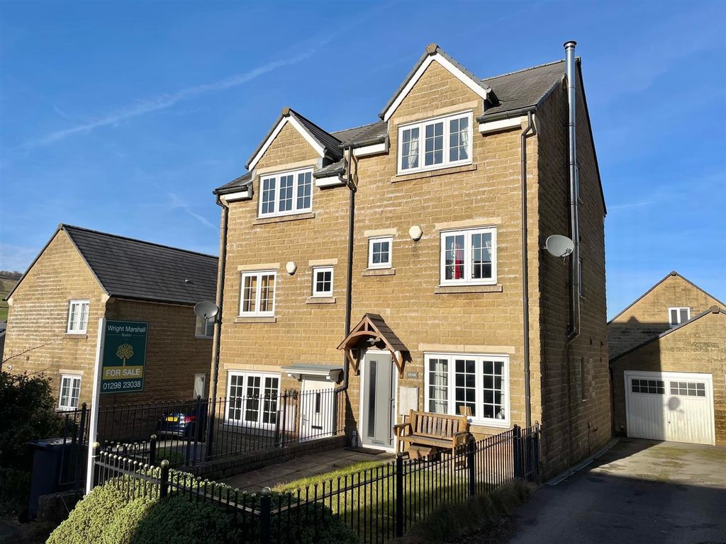 3 bed town house for sale in Carr Road, Buxton SK17, £259,500