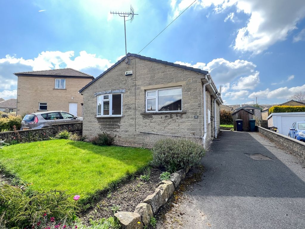 2 bed bungalow for sale in Stony Lane, Honley, Holmfirth HD9, £205,000
