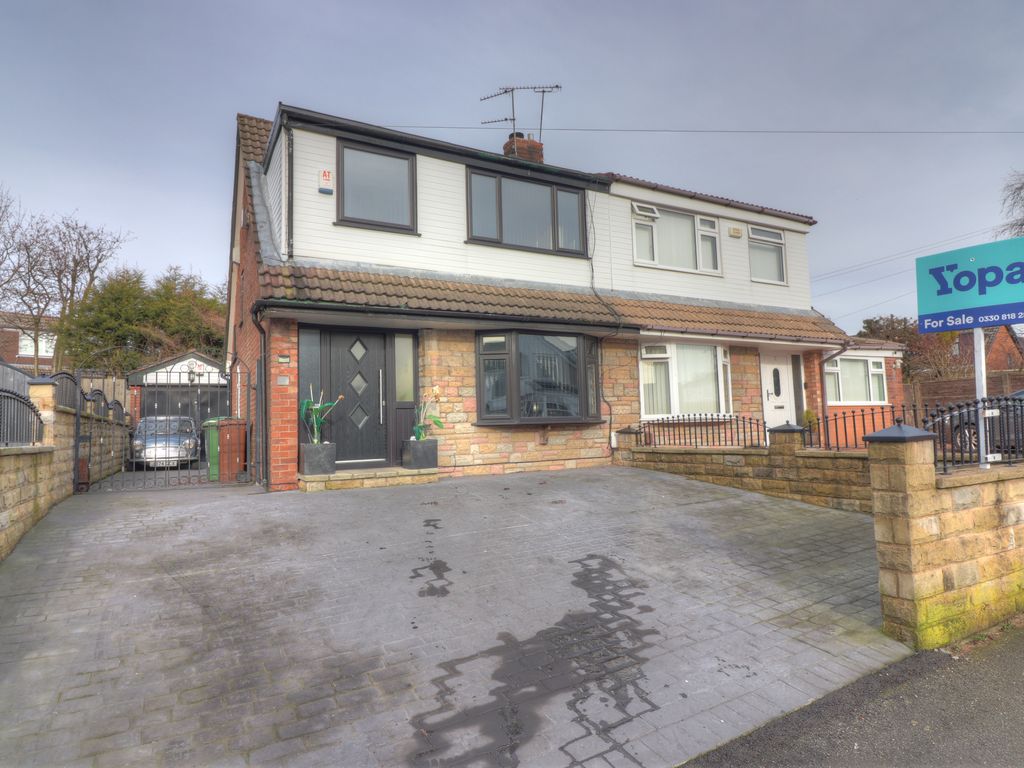 3 bed semi-detached house for sale in Borrowdale Close, Royton, Oldham OL2, £255,000