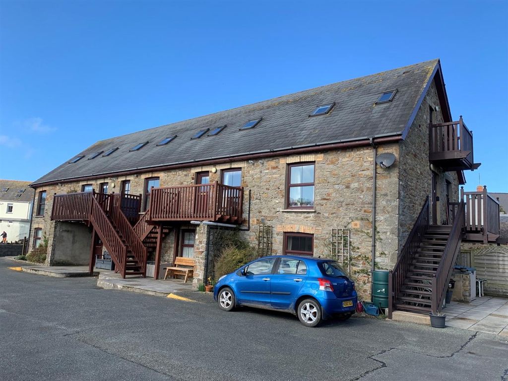 3 bed flat for sale in Enfield Road, Broad Haven, Haverfordwest SA62, £230,000
