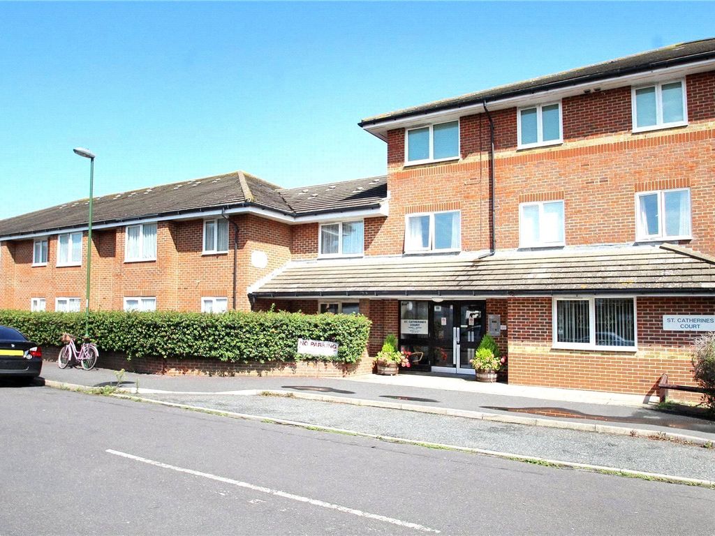 1 bed flat for sale in Irvine Road, Littlehampton, West Sussex BN17, £89,950