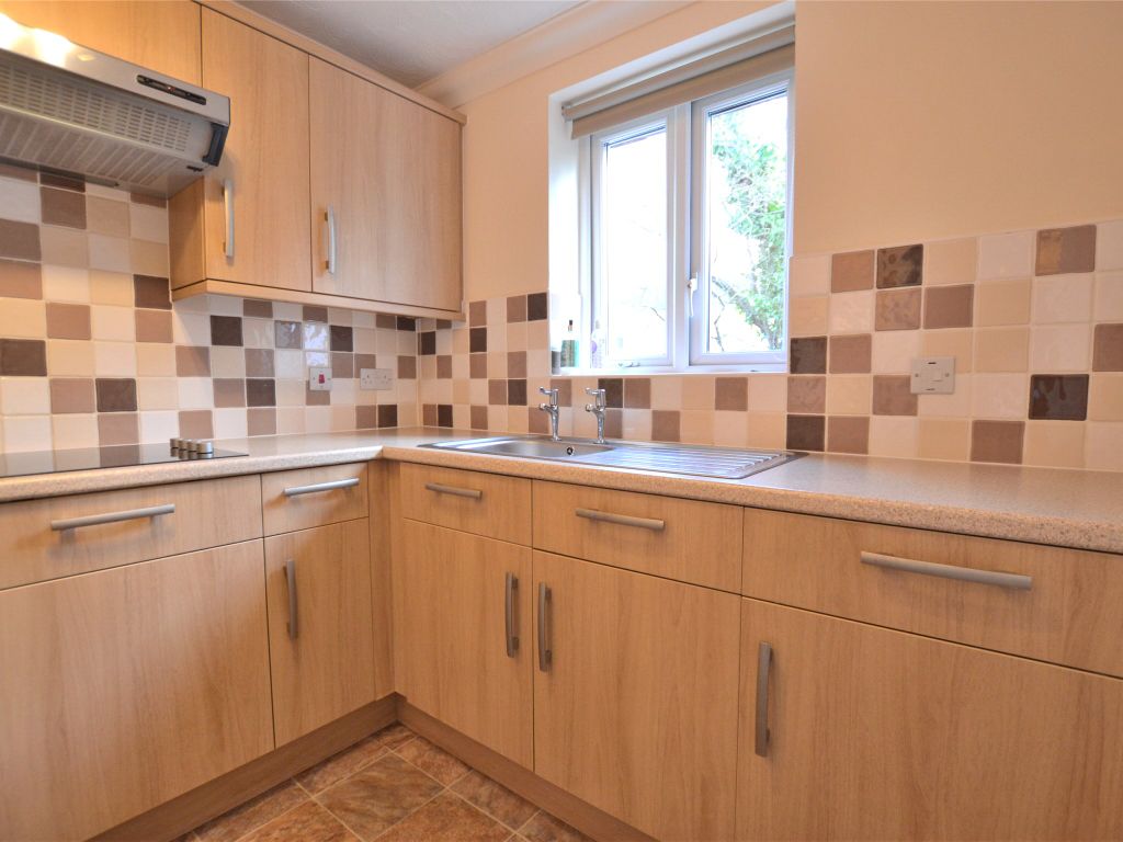 1 bed flat for sale in Heathville Road, Gloucester, Gloucestershire GL1, £105,000