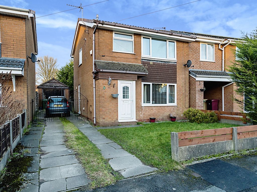 3 bed detached house for sale in Chester Avenue, Bolton BL3, £210,000