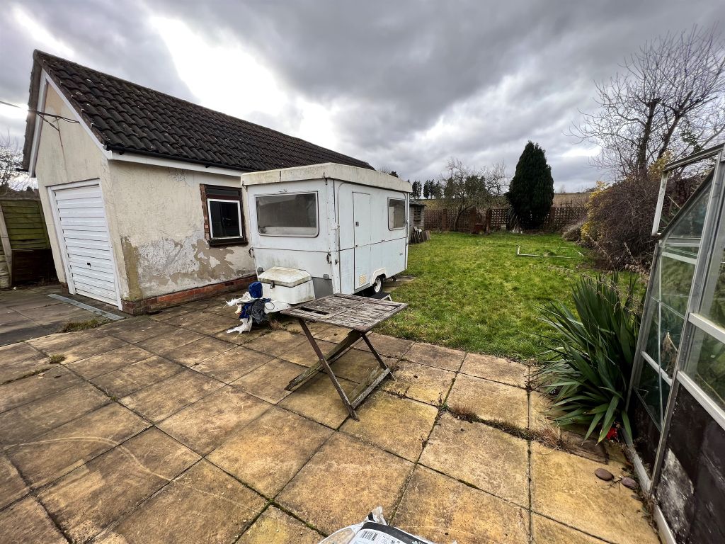 2 bed detached bungalow for sale in Huntington Terrace Road, Cannock WS11, £220,000