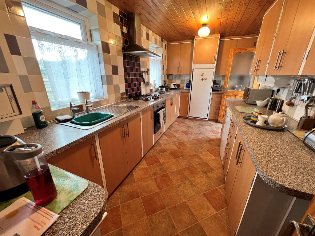 2 bed detached bungalow for sale in Huntington Terrace Road, Cannock WS11, £220,000