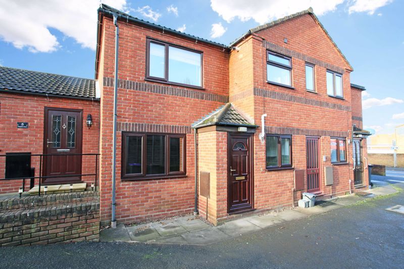 1 bed flat for sale in Haygate Court, Haygate Road, Wellington, Telford TF1, £87,950