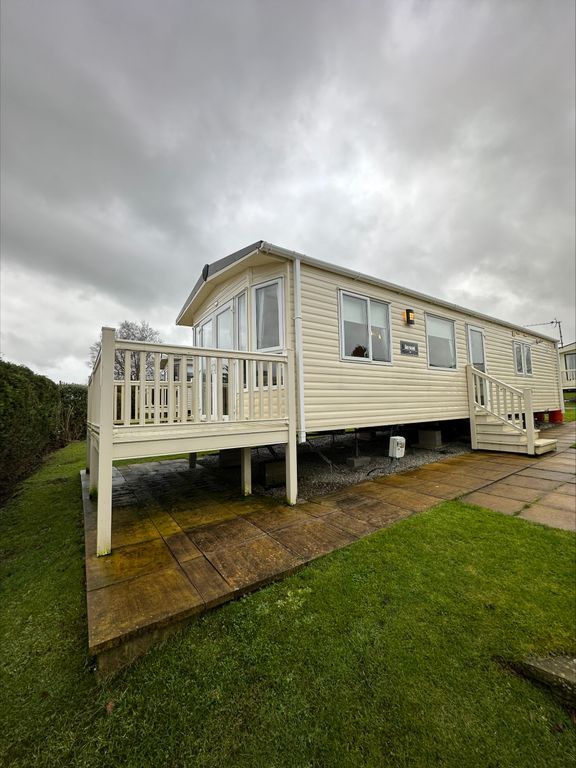 2 bed mobile/park home for sale in Ribble Valley Country & Leisure Park, Lancashire BB7, £36,995