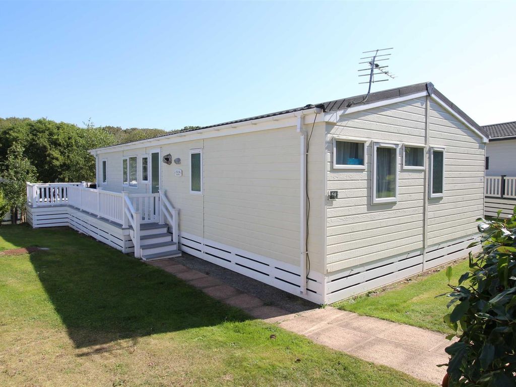 3 bed mobile/park home for sale in Dane Park, Shorefield Country Park, Near Milford On Sea, Hampshire SO41, £145,000