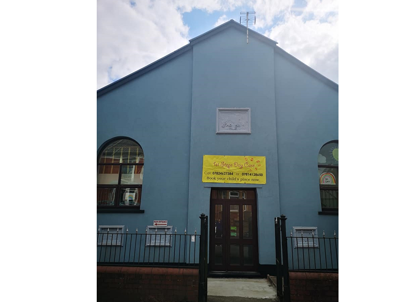 Commercial property for sale in Bargoed, Wales, United Kingdom CF81, £160,000