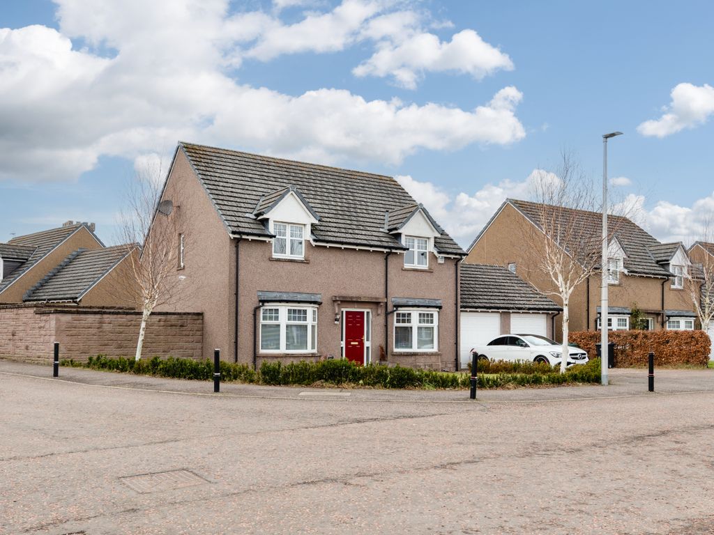 4 bed detached house for sale in Idvies View, Letham DD8, £280,000