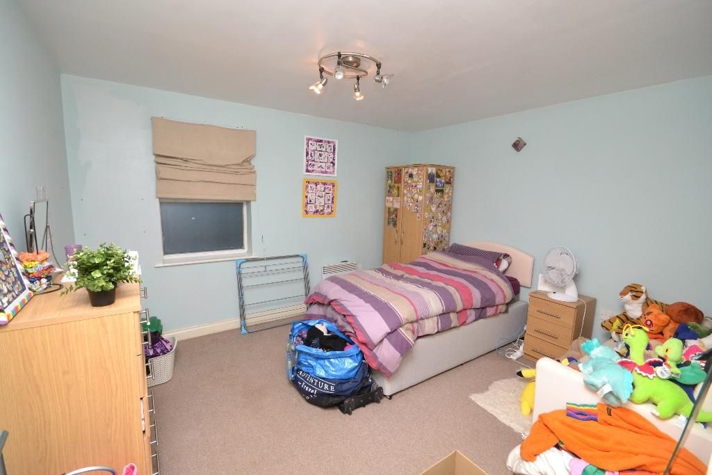 1 bed flat for sale in Nightingales, Bishop's Stortford CM23, £225,000