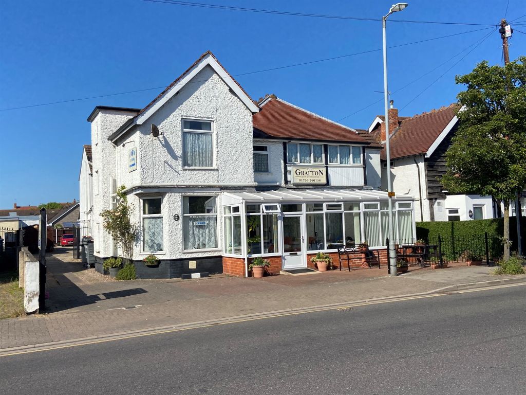 Hotel/guest house for sale in Sea View Road, Skegness PE25, £400,000