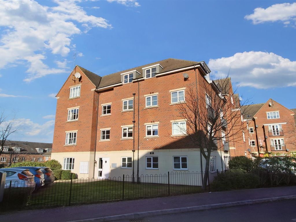 1 bed flat for sale in Edison Way, Arnold, Nottingham NG5, £109,950