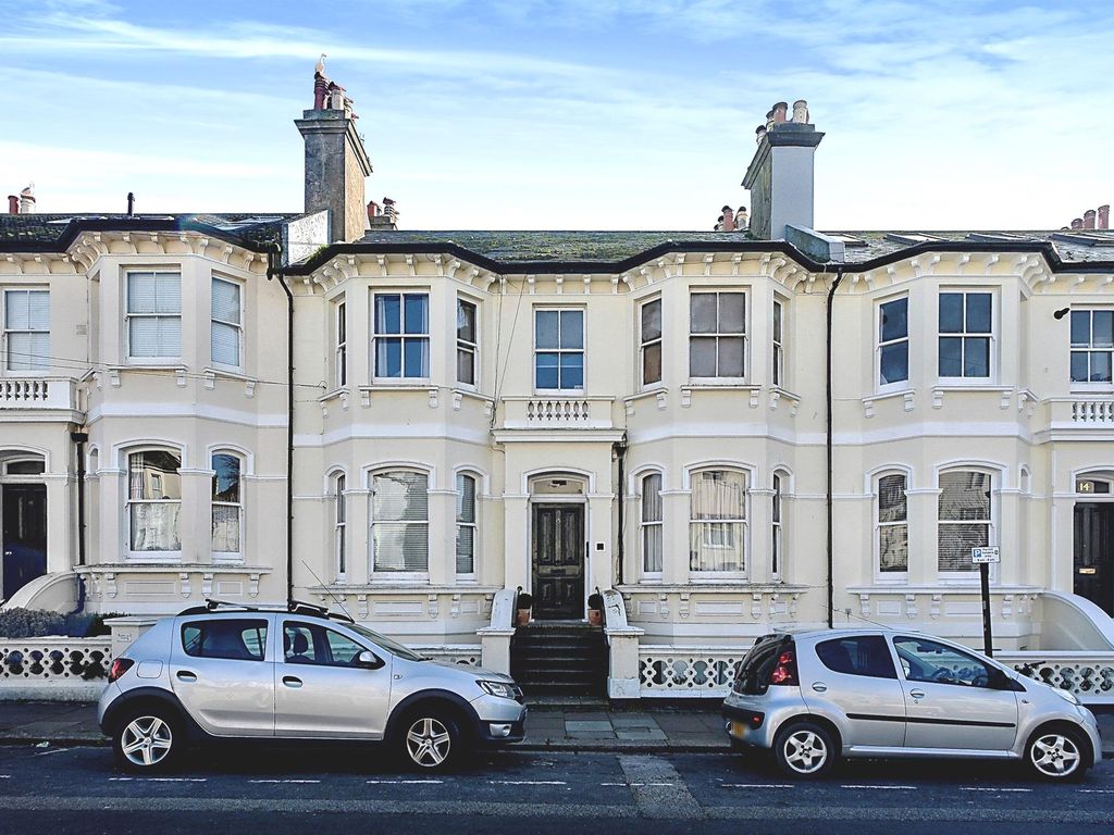 1 bed flat for sale in Seafield Road, Hove BN3, £205,000