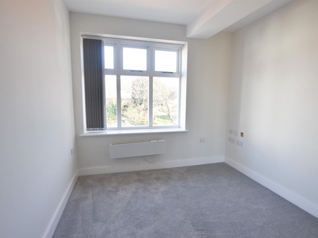 2 bed flat for sale in North Street, Rothley, Leicester LE7, £150,000