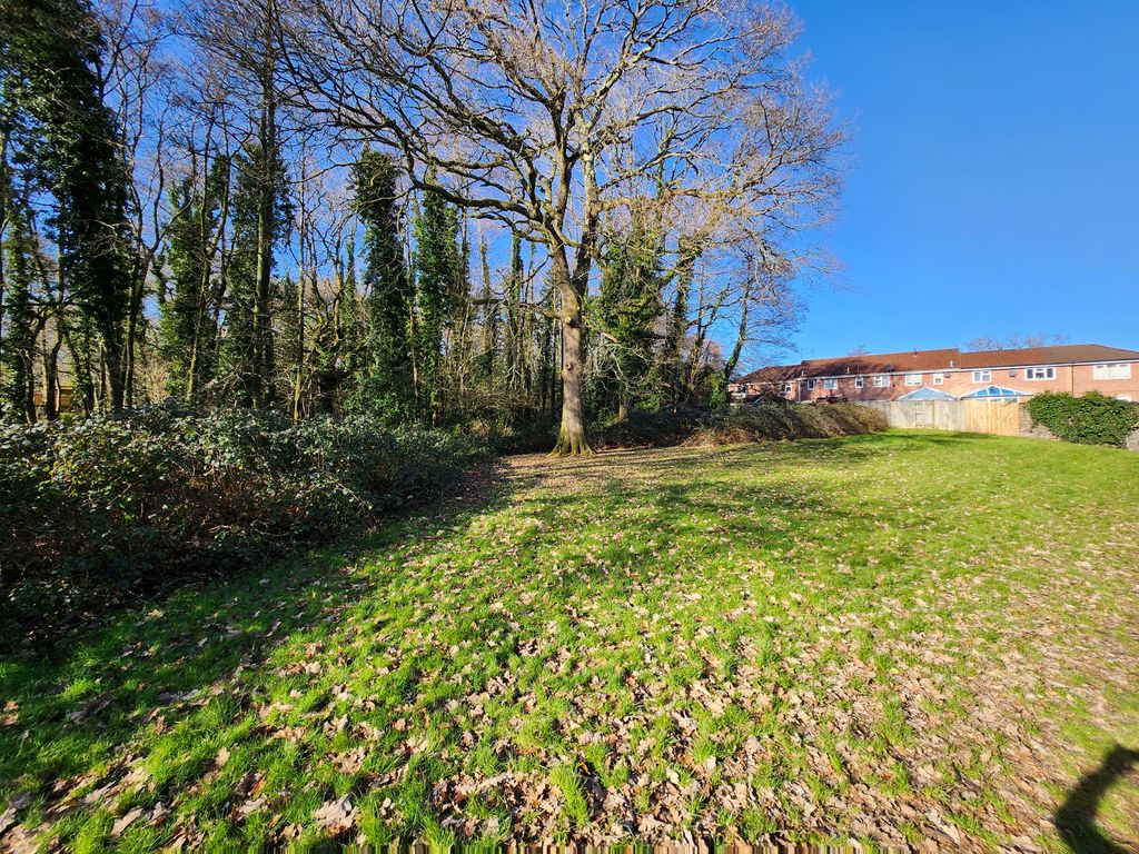 Land for sale in Ochr Y Coed, Cardiff CF14, £280,000