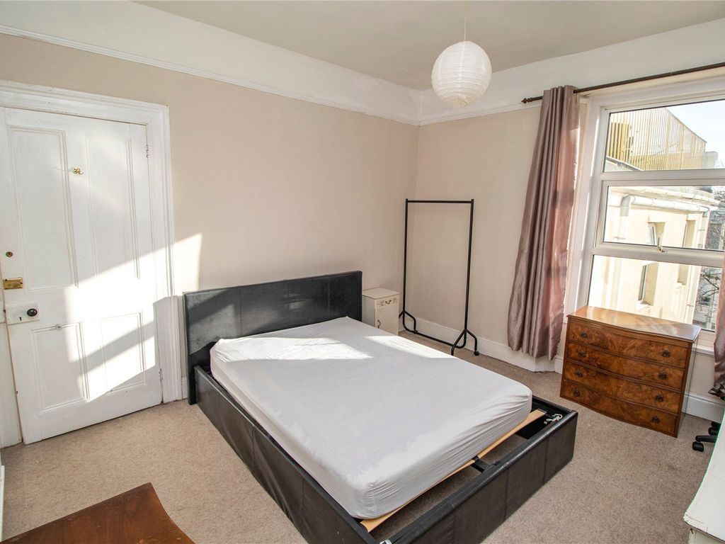3 bed maisonette for sale in Wyndham Street West, Plymouth, Devon PL1, £165,000