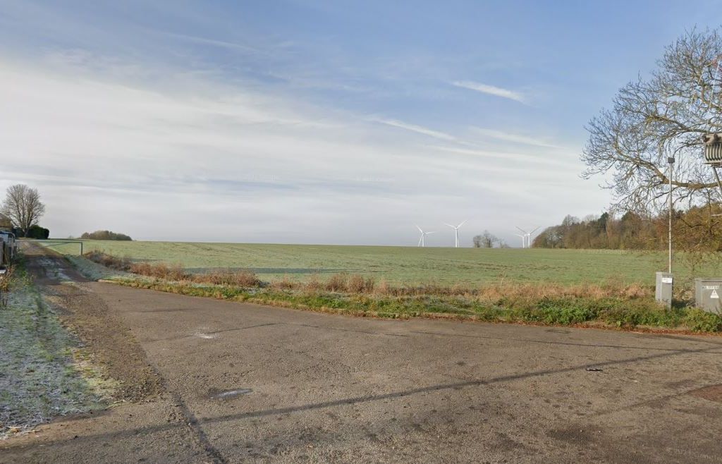 Land for sale in Edworth, Biggleswade SG18, £45,000