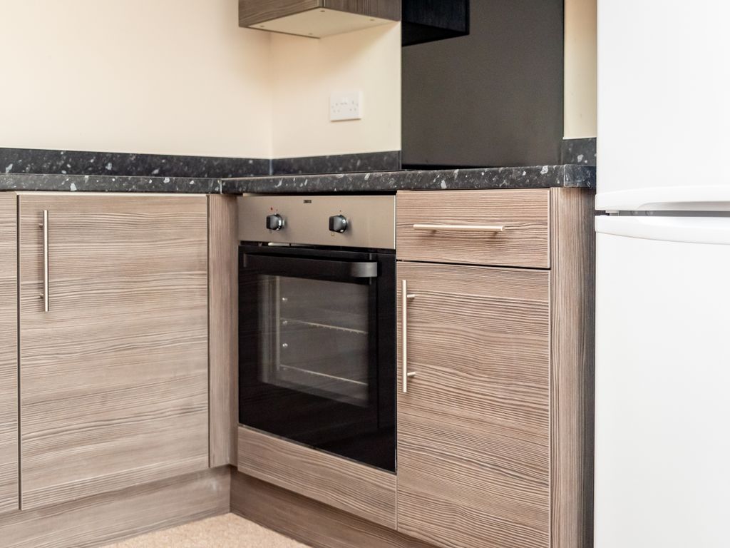 1 bed flat for sale in Deansgate, Manchester M3, £160,000