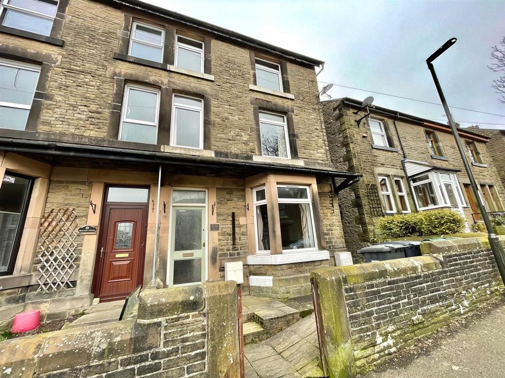 1 bed flat for sale in New Market Street, Buxton, Derbyshire SK17, £70,000