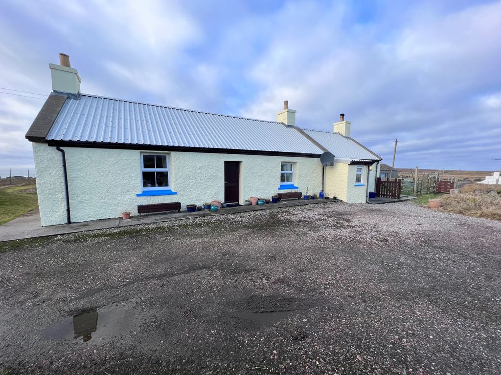 2 bed detached bungalow for sale in 14 Brenish, Isle Of Lewis HS2, £185,000