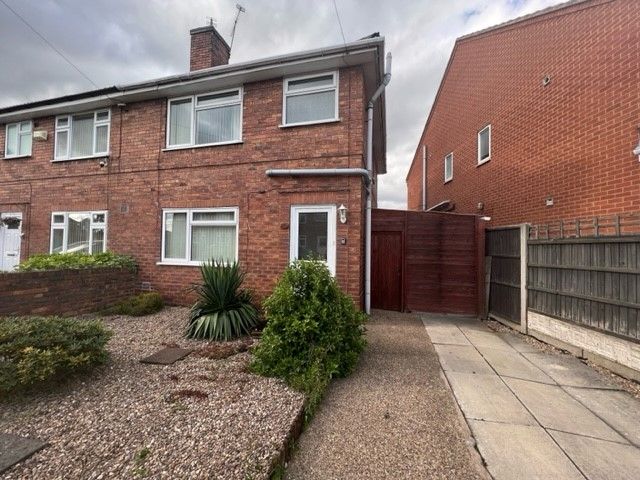 3 bed semi-detached house for sale in Radford Street, Worksop S80, £130,000