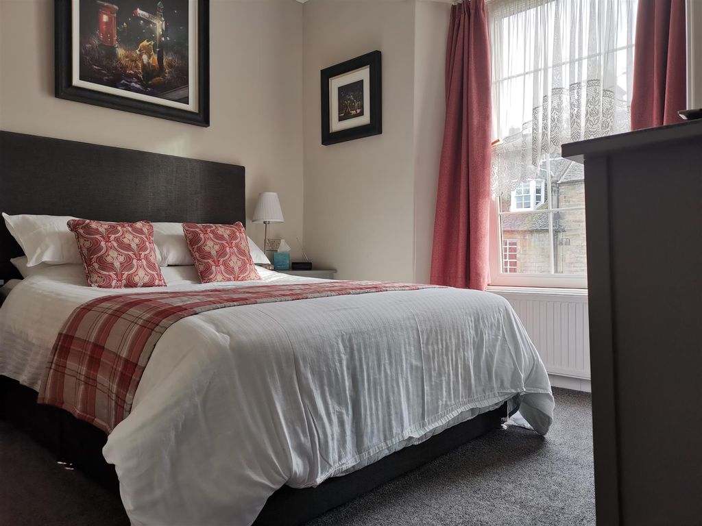 Hotel/guest house for sale in Princes Street, Stirling FK8, £515,000