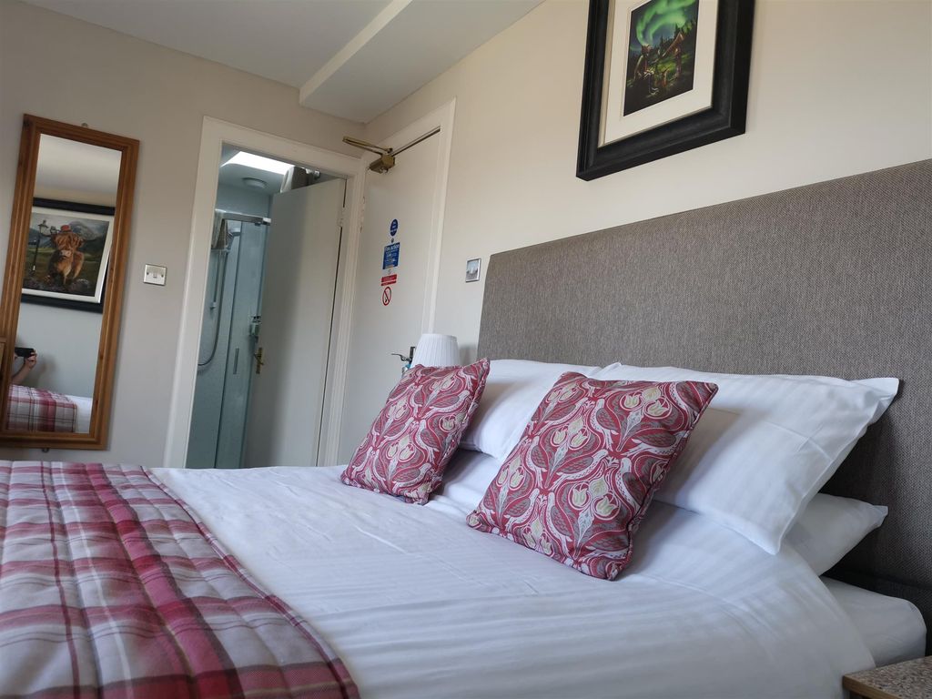 Hotel/guest house for sale in Princes Street, Stirling FK8, £515,000