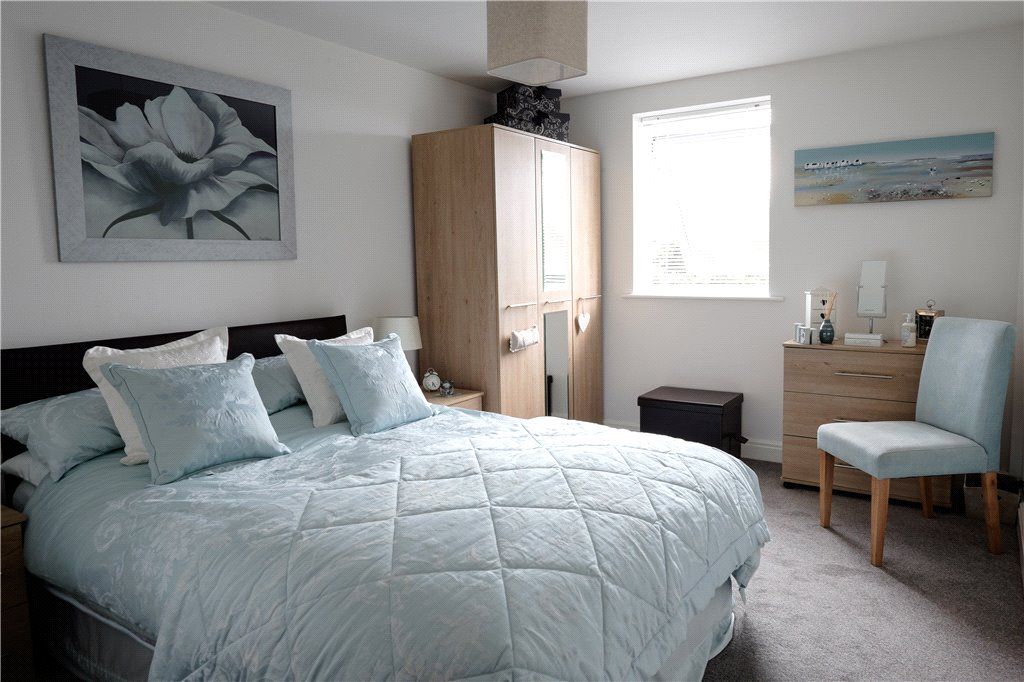 1 bed flat for sale in Handbridge Square, Chester CH1, £160,000