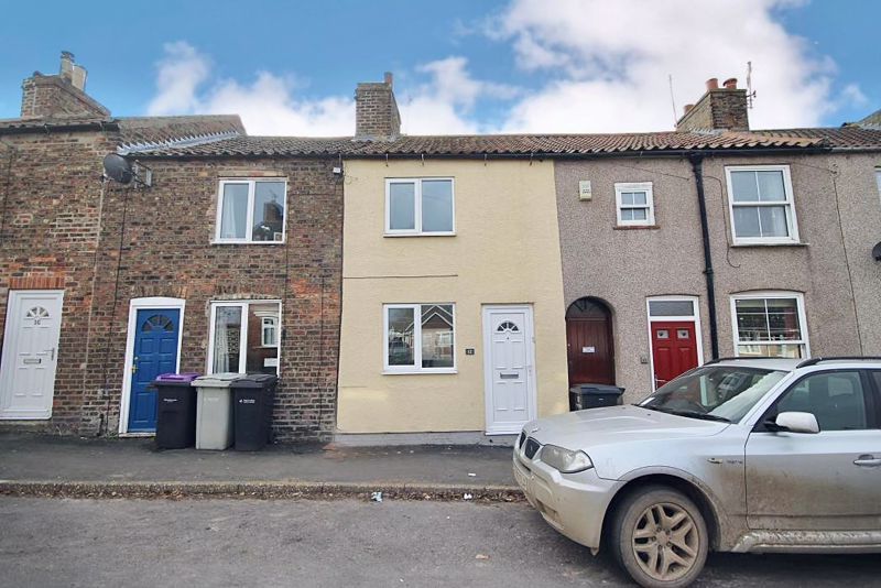 2 bed terraced house for sale in Little Lane, Louth LN11, £125,000