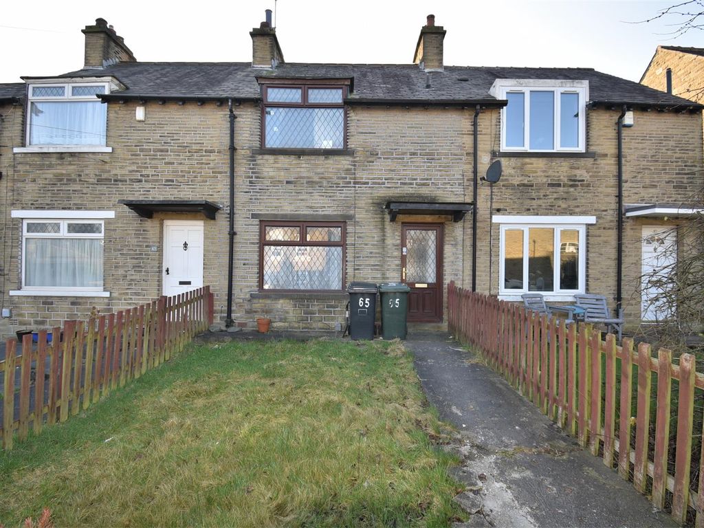 2 bed terraced house for sale in Laund Road, Salendine Nook, Huddersfield HD3, £140,000