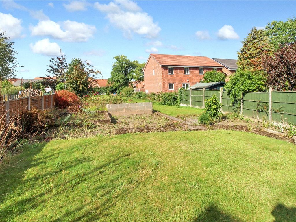 Land for sale in Moorfields, Willaston, Nantwich, Cheshire CW5, £125,000