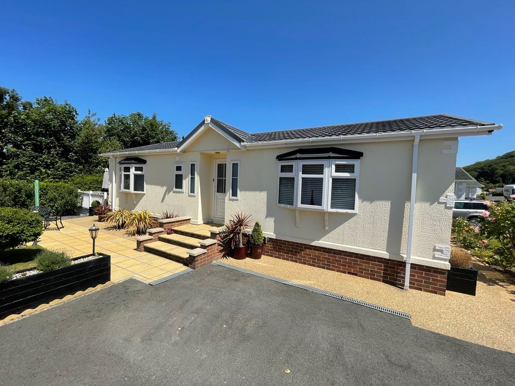 2 bed detached bungalow for sale in 16 Harbourside, New Quay SA45, £185,000