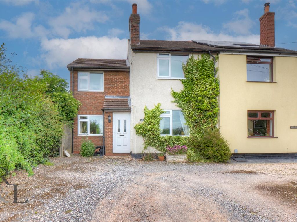 3 bed cottage for sale in Field Lane, Boundary, Swadlincote DE11, £250,000