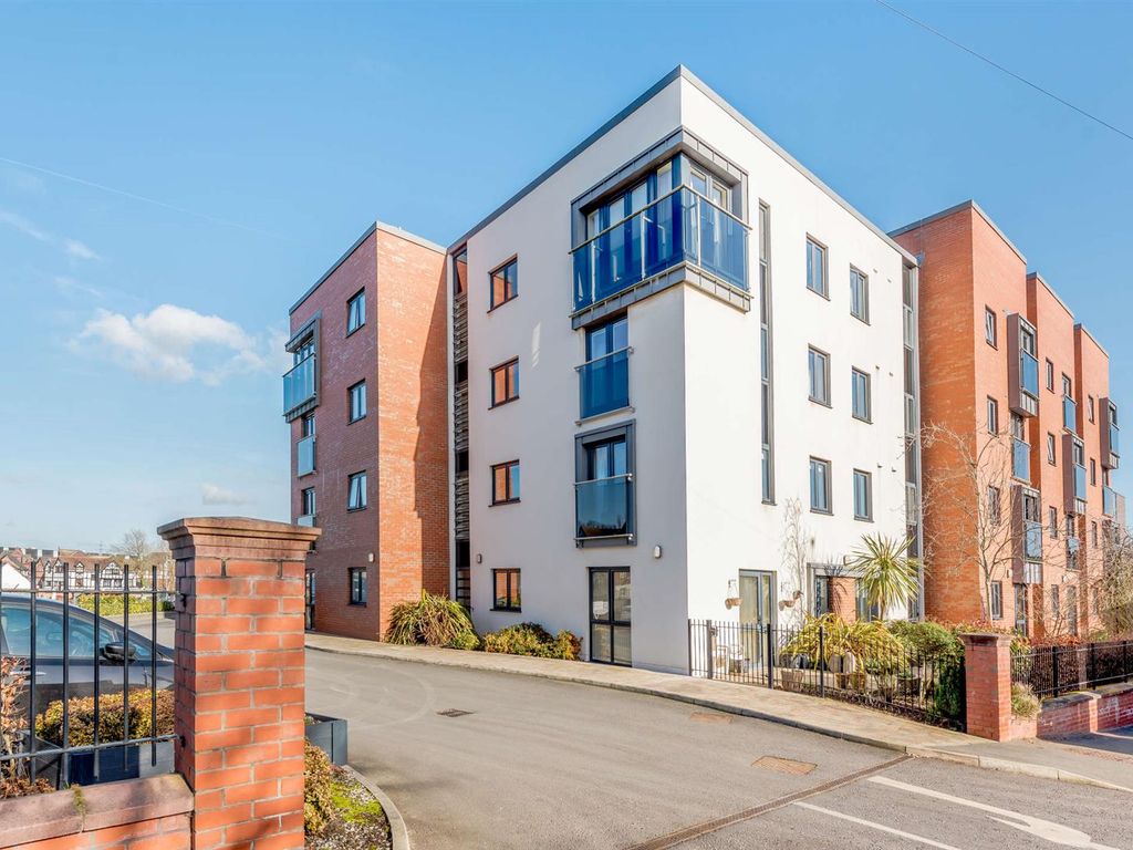 1 bed flat for sale in Chester Way, Northwich CW9, £100,000