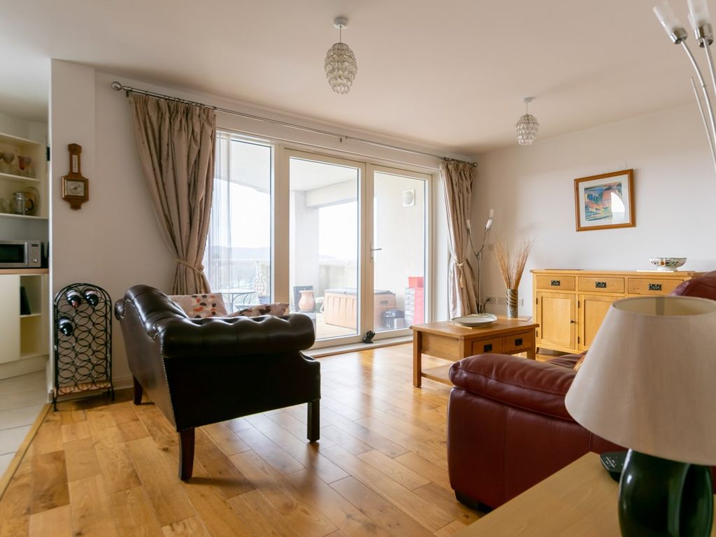 2 bed flat for sale in Century Wharf, Cardiff CF10, £210,000