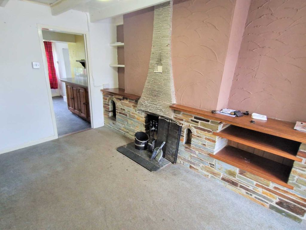 2 bed terraced house for sale in High Street, Delabole PL33, £135,000